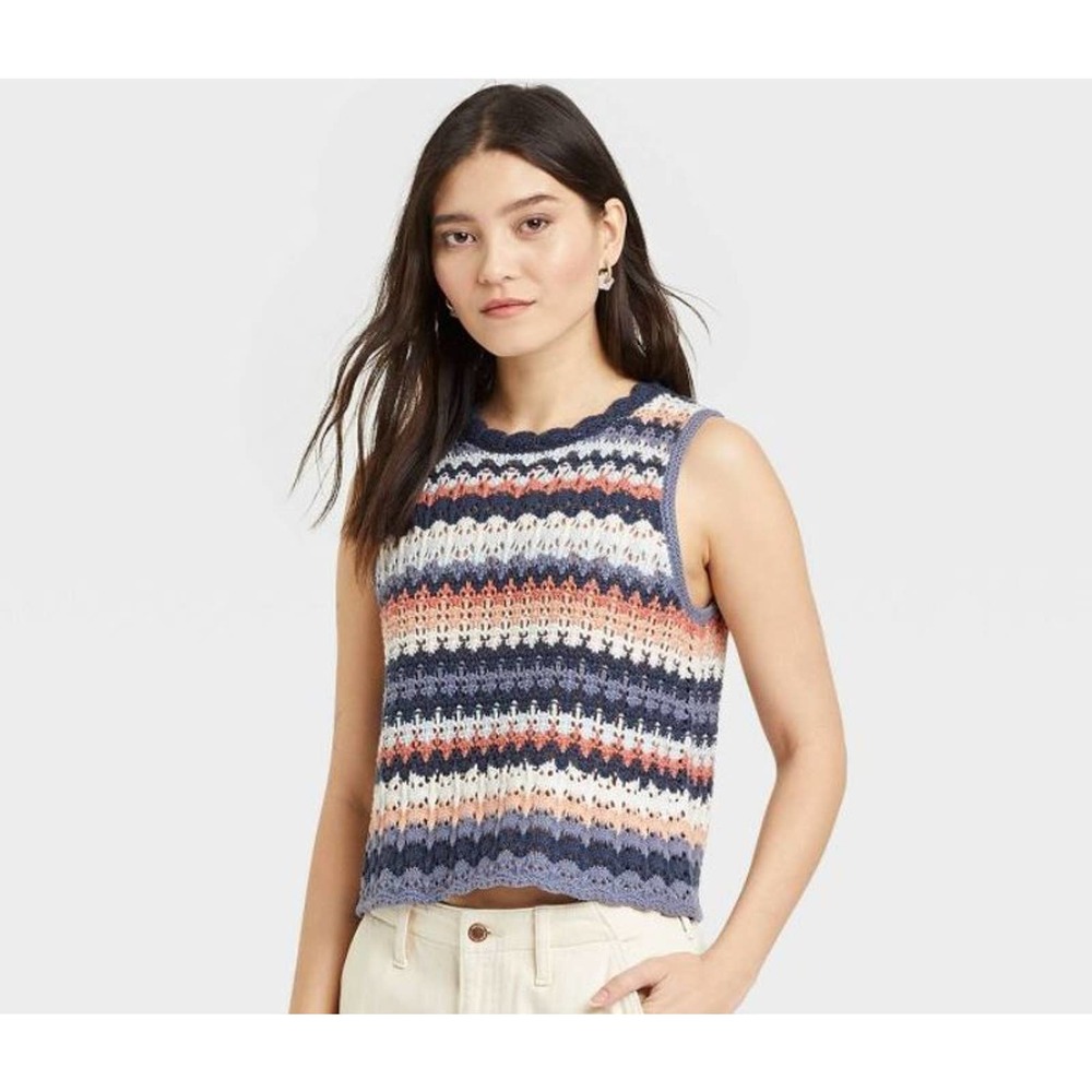 Universal Thread Women's Openwork Sweater Tank Blue Multistriped Size M EUC